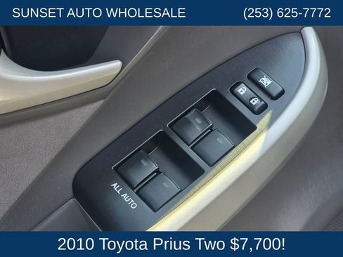 Used 2010 Toyota Prius Two FWD image 21