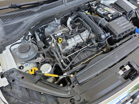 Used 2020 Volkswagen Jetta SEL Premium image 35