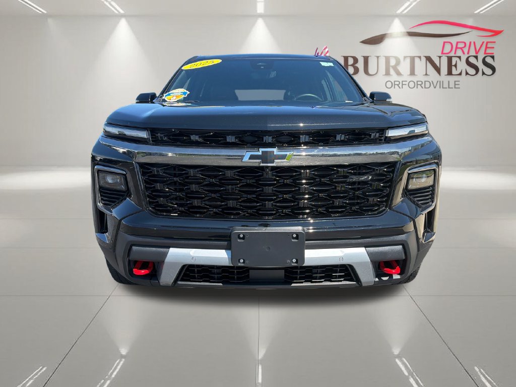 Certified 2025 Chevrolet Traverse Z71 AWD/4WD image 3