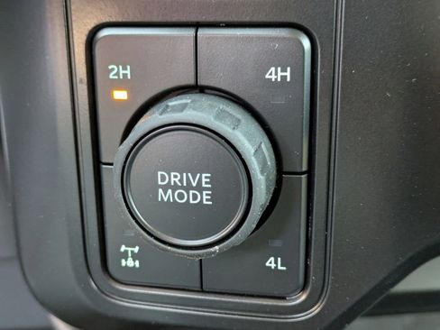 New 2026 Ford F250 XLT w/ XLT Premium Package image 27