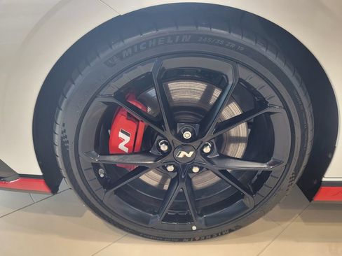 New 2026 Hyundai Elantra N FWD image 11