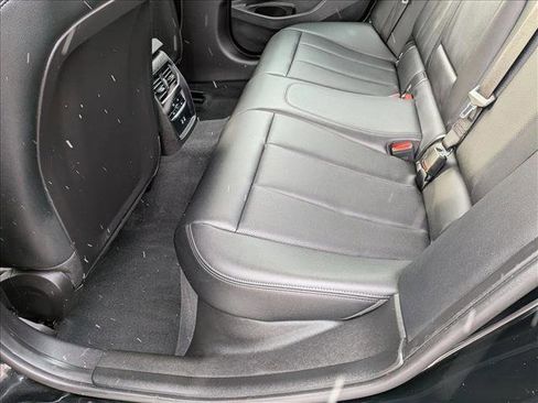 Used 2025 BMW 330i xDrive Sedan image 17