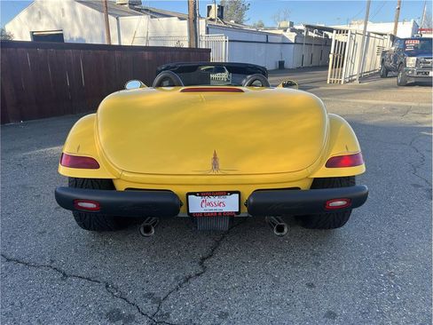 Used 2000 Plymouth Prowler image 6