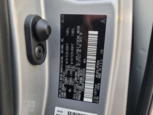 Certified 2023 Toyota Sienna LE image 27