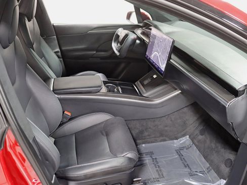 Used 2023 Tesla Model X Plaid image 32