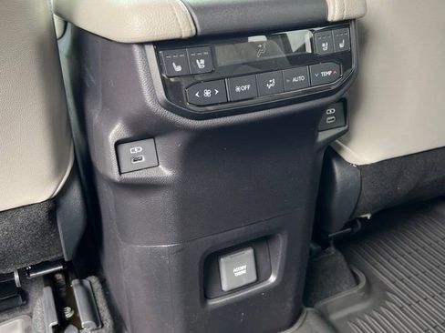 Certified 2026 Toyota Grand Highlander AWD Hybrid image 19
