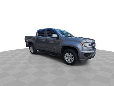Used 2020 Chevrolet Colorado LT image 2