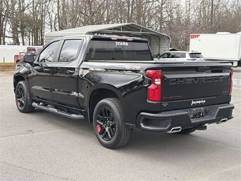 Used 2023 Chevrolet Silverado 1500 RST w/ Redline Edition image 4