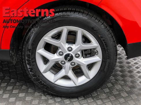 Used 2024 Kia Soul LX w/ Option Group 015 image 56