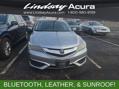 Used 2017 Acura ILX FWD image 2