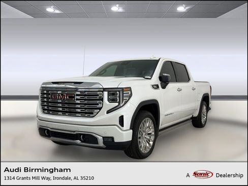 Used 2022 GMC Sierra 1500 Denali AWD/4WD image 1