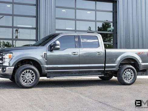 Used 2020 Ford F350 XLT w/ XLT Premium Package AWD/4WD image 3
