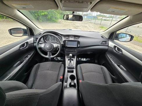 Used 2019 Nissan Sentra S FWD image 18