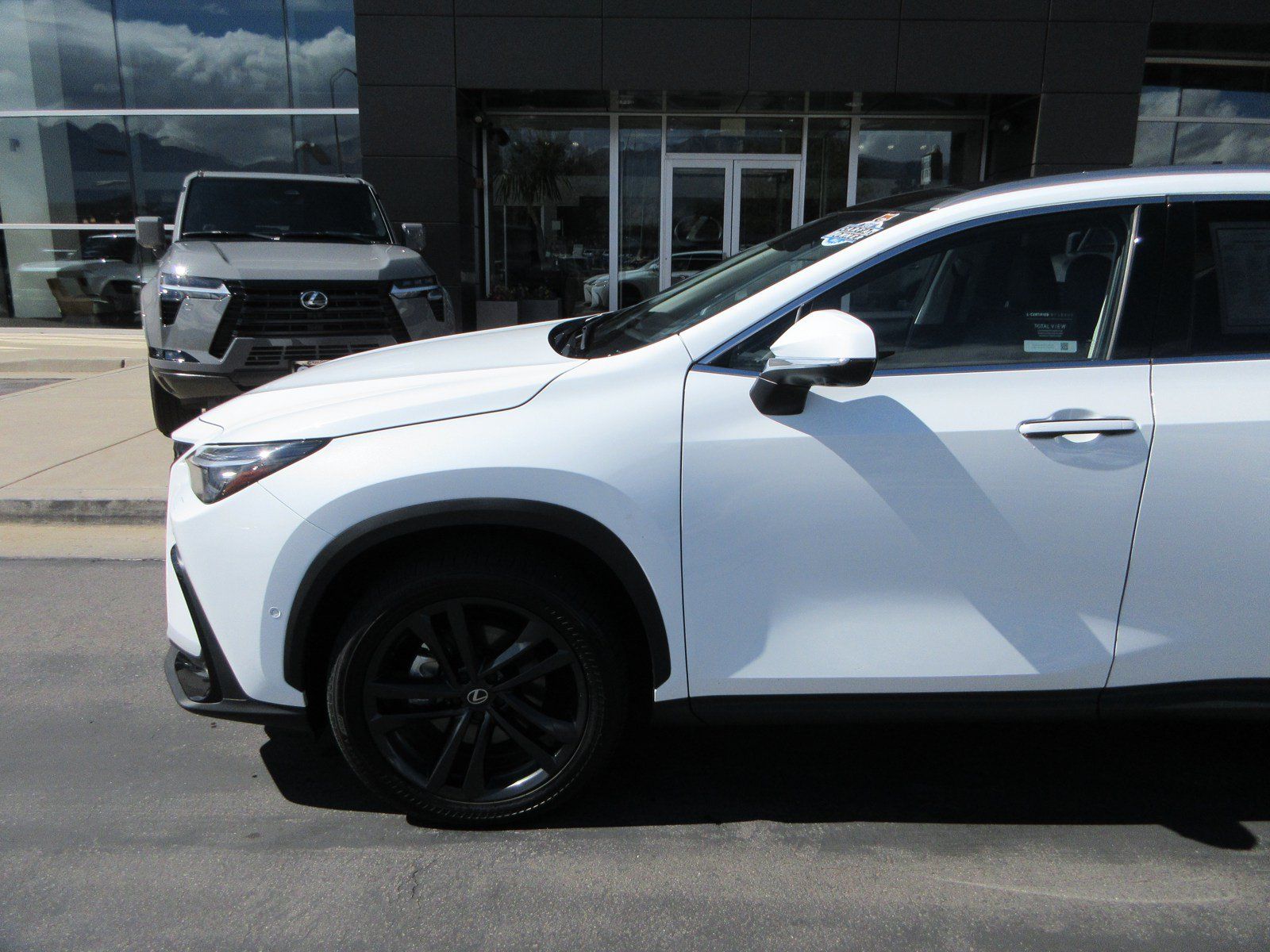 Used 2026 Lexus NX 450h+ AWD w/ Accessory Package (Z2) image 2