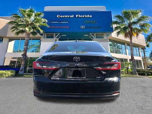 Used 2025 Toyota Camry LE FWD image 6