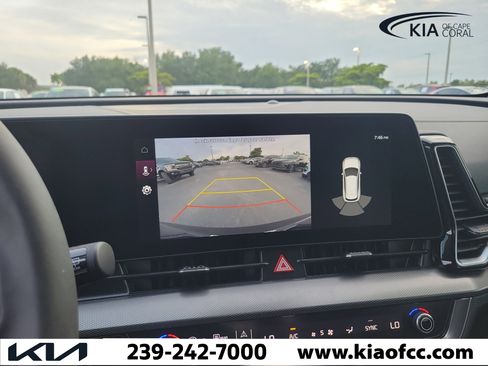 Used 2025 Kia Sportage SX FWD image 28