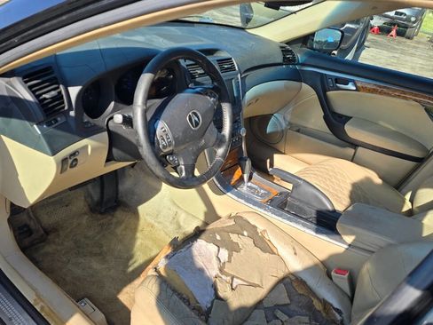 Used 2004 Acura TL FWD image 7
