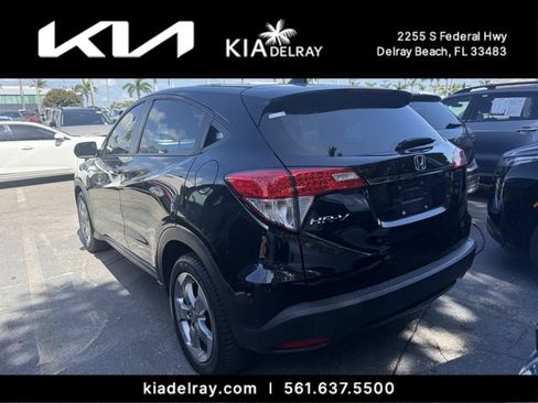 Used 2022 Honda HR-V LX image 3