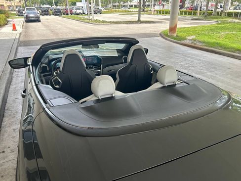 Used 2020 BMW M8 Convertible w/ M Driver's Package AWD/4WD image 13