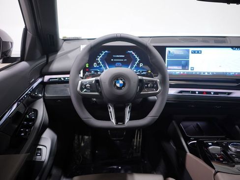 New 2026 BMW 530i w/ M Sport Package RWD image 11
