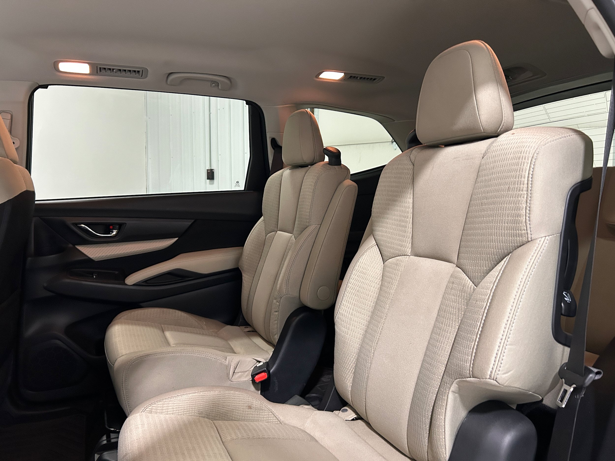 Used 2020 Subaru Ascent Premium w/ Convenience Package AWD/4WD image 28
