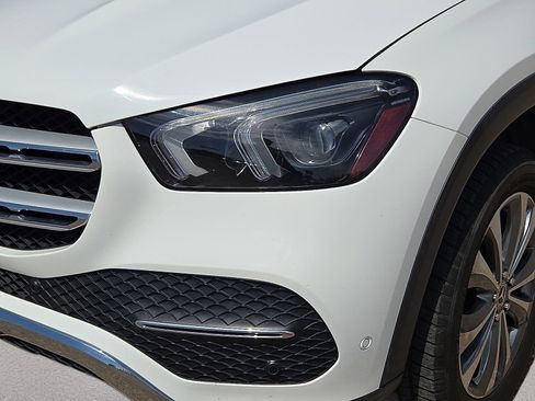 Used 2020 Mercedes-Benz GLE 350 4MATIC image 9