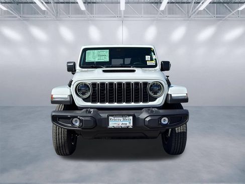 New 2026 Jeep Gladiator Sport AWD/4WD image 2