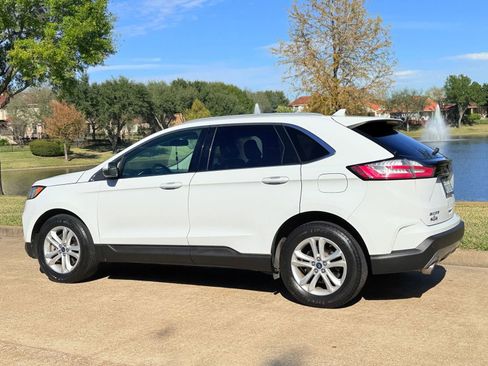 Used 2020 Ford Edge SEL image 4
