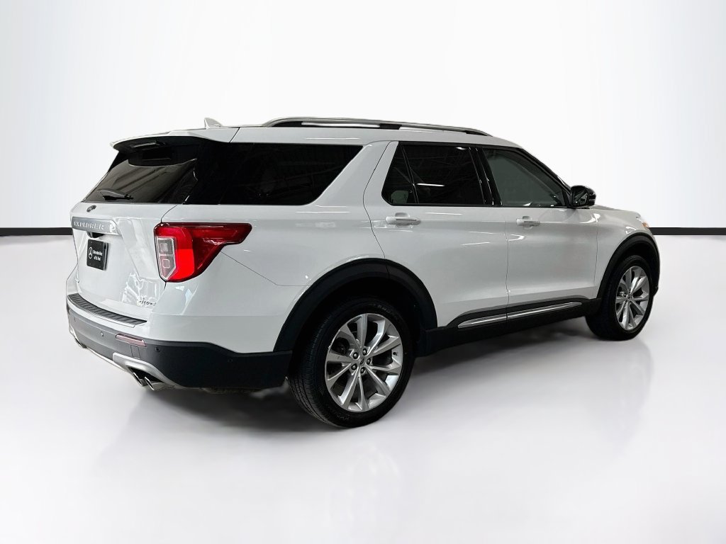 Used 2022 Ford Explorer Platinum w/ Equipment Group 601A AWD/4WD image 5