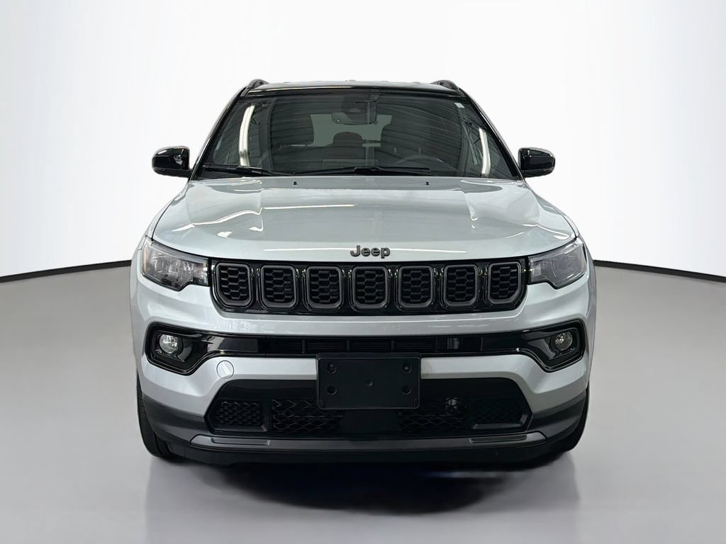 Used 2026 Jeep Compass Limited AWD/4WD image 2