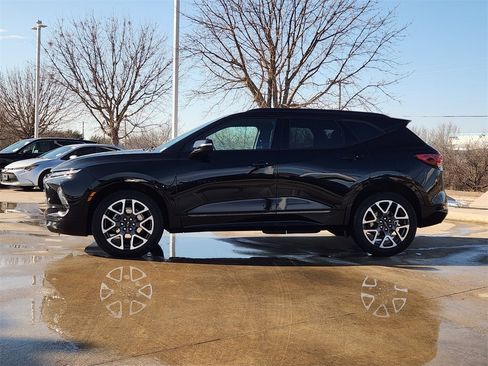 Used 2025 Chevrolet Blazer RS image 4