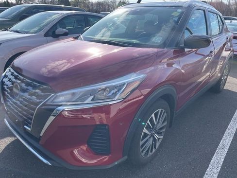Certified 2022 Nissan Kicks SV w/ Exterior Package image 1