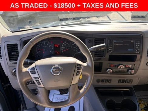 Used 2017 Nissan NV 3500 SL RWD image 17