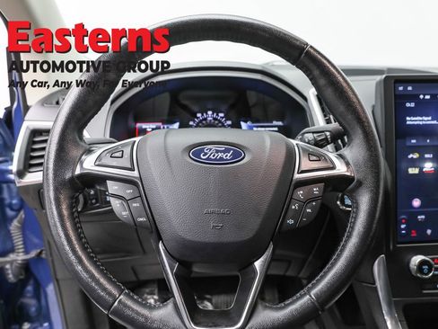 Used 2024 Ford Edge Titanium AWD/4WD image 10
