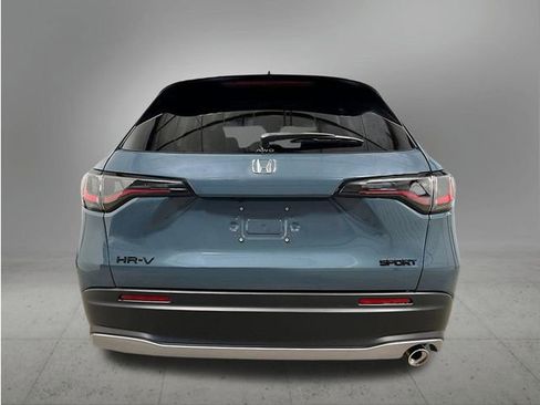 New 2026 Honda HR-V Sport image 4