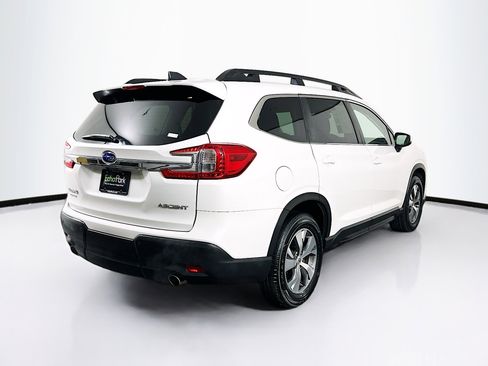 Used 2024 Subaru Ascent Premium w/ Convenience Package image 9