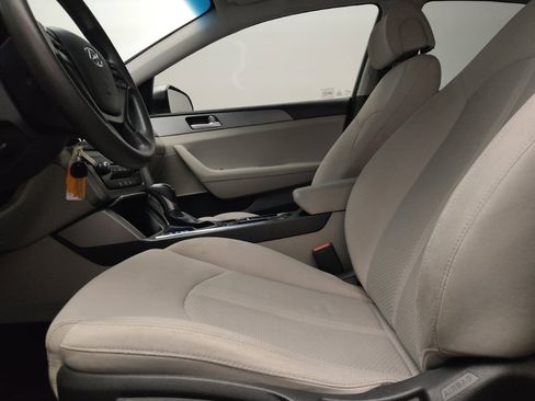 Used 2016 Hyundai Sonata SE image 17