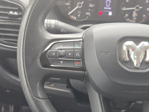 Used 2024 RAM ProMaster 2500 w/ Convenience Group FWD image 16