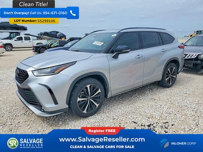 Used 2021 Toyota Highlander XSE