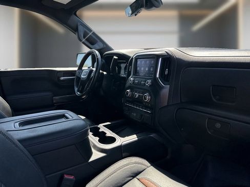 Used 2021 GMC Sierra 1500 AT4 w/ AT4 Value Package image 10