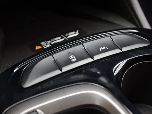Used 2025 Buick Envista Sport Touring w/ Convenience I Package FWD image 25