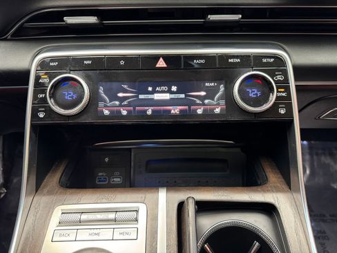 Used 2023 Genesis GV80 3.5T Advanced + AWD/4WD image 21