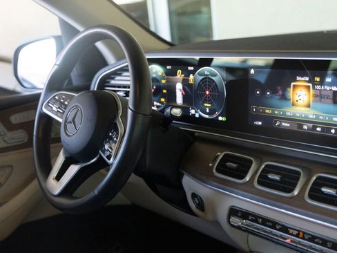 Used 2023 Mercedes-Benz GLE 350 image 29