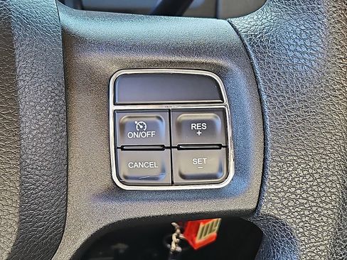 Used 2014 RAM 2500 Tradesman w/ Chrome Appearance Group AWD/4WD image 21