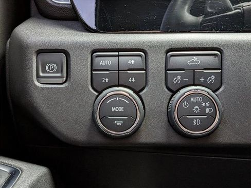 Used 2023 Chevrolet Silverado 1500 LT Trail Boss w/ Convenience Package II image 14