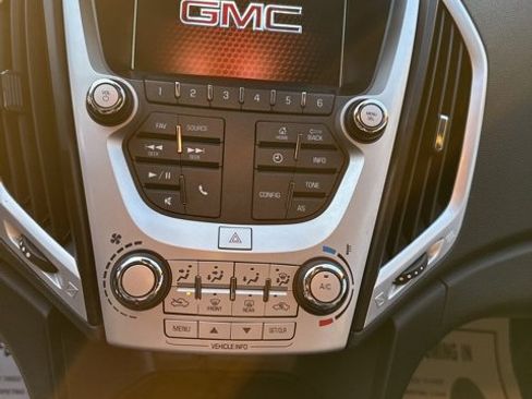 Used 2017 GMC Terrain SLE image 15