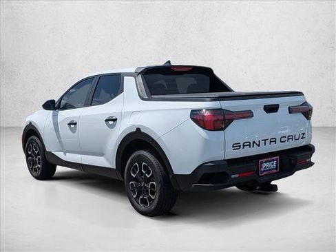 Used 2022 Hyundai Santa Cruz SEL image 7