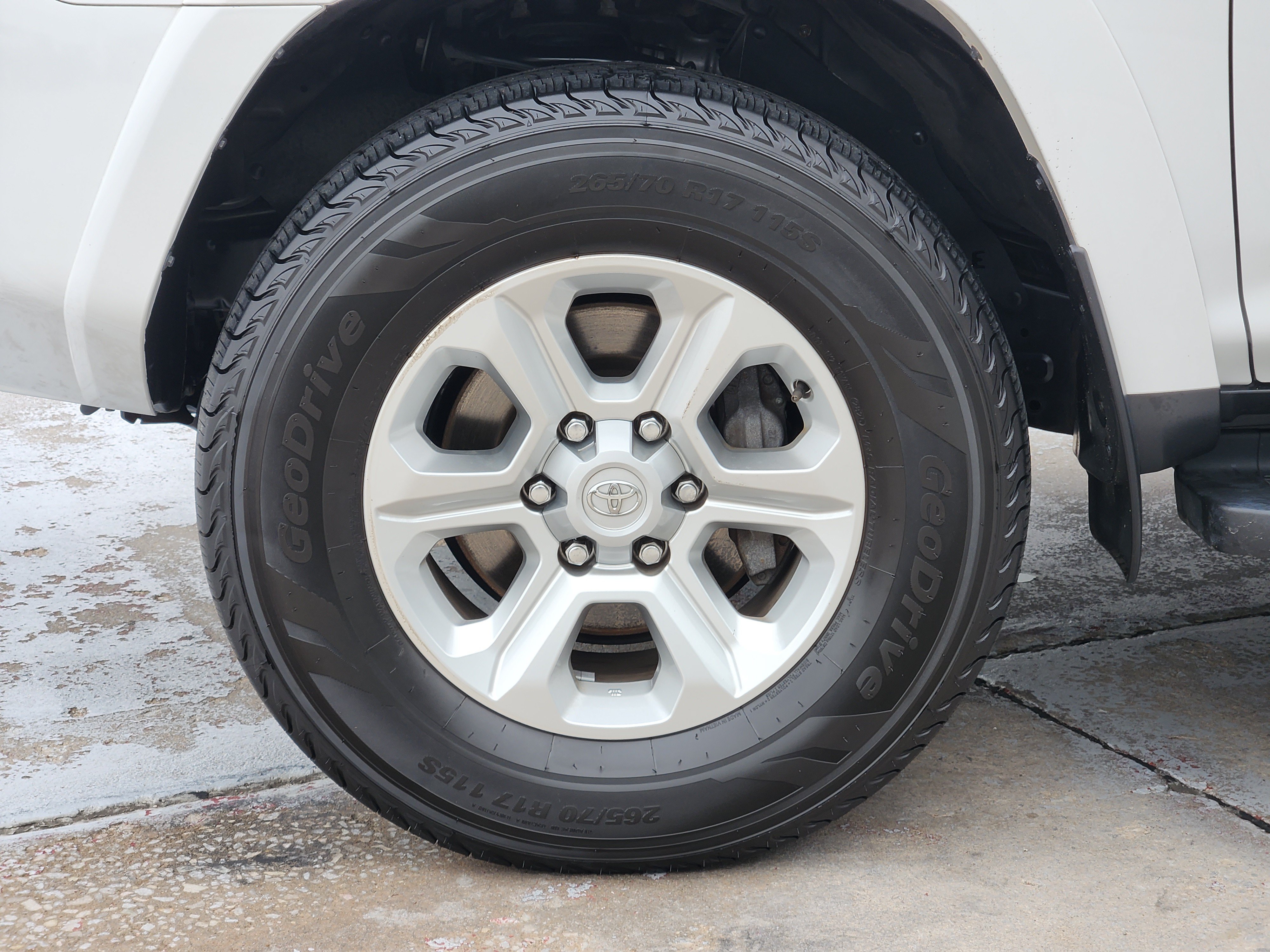 Used 2024 Toyota 4Runner SR5 Premium AWD/4WD image 14
