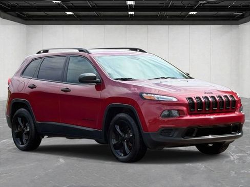 Used 2016 Jeep Cherokee Sport w/ Cold Weather Group AWD/4WD image 7