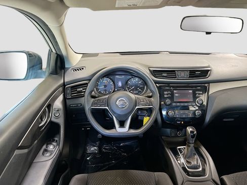 Used 2017 Nissan Rogue Sport S w/ S Appearance Package FWD image 19